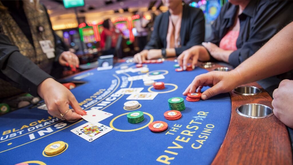 Toto Macau Hari Ini 5D dan Bocoran 4D Terpercaya Hanya di Situs APEXTOTO 2025